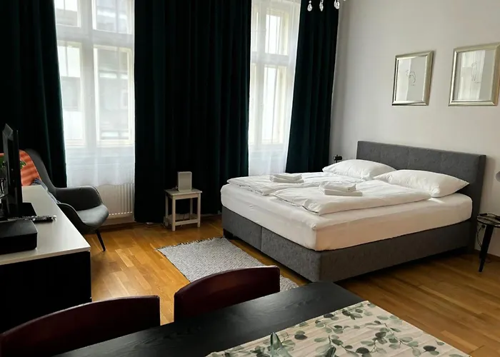 Zentral & Ruhig By Interhome * Viena