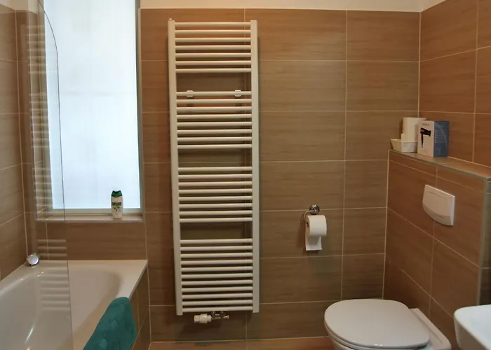Zentral & Ruhig By Interhome Viena
